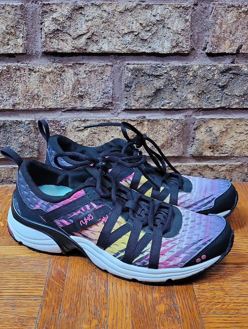 Ryka Hydro Sport Women’s Purple Pink Yellow Multicolor Athletic Shoes Size 7